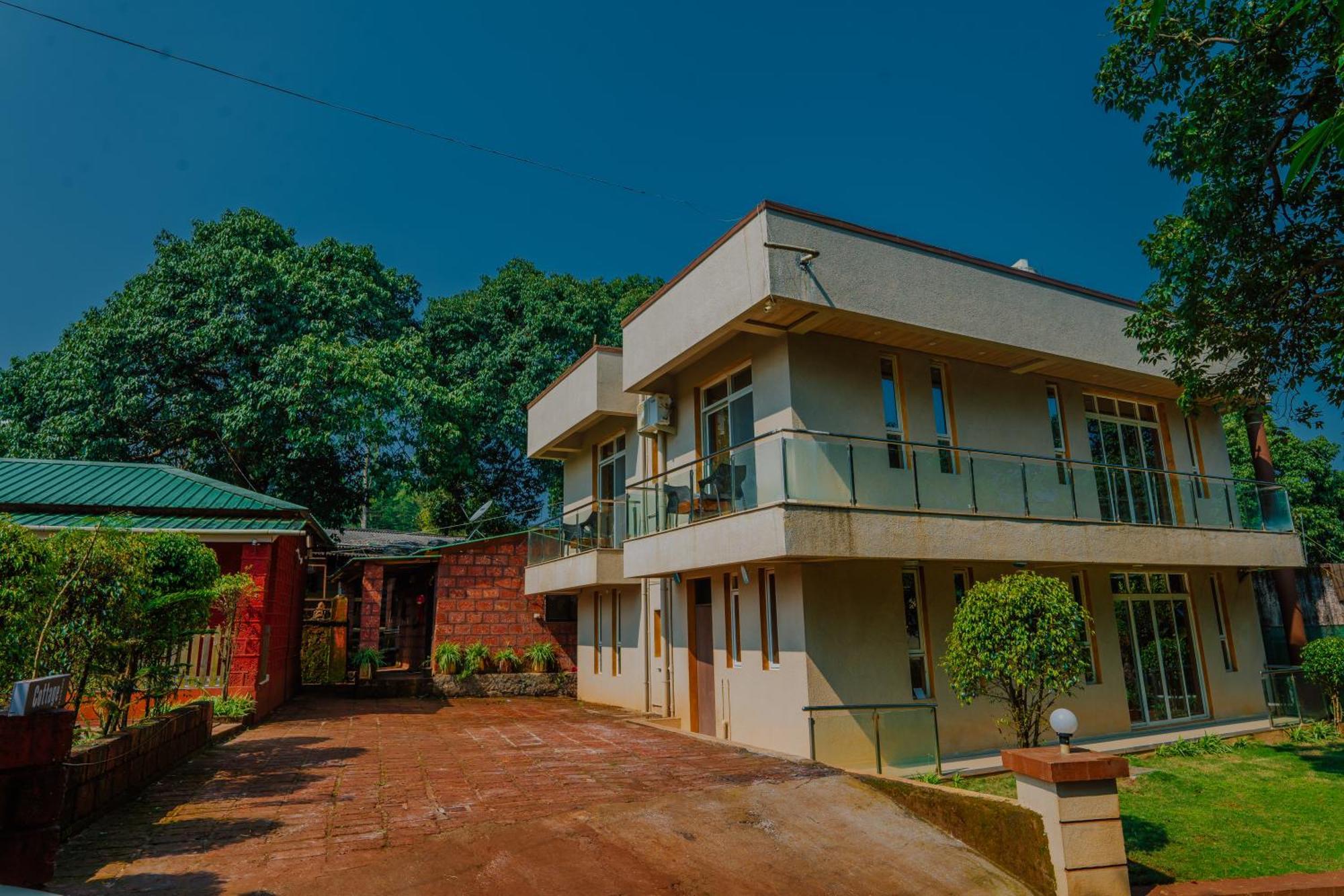 Hotel Oakwood Mahābaleshwar Exterior foto